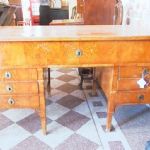 262 2042 WRITING DESK